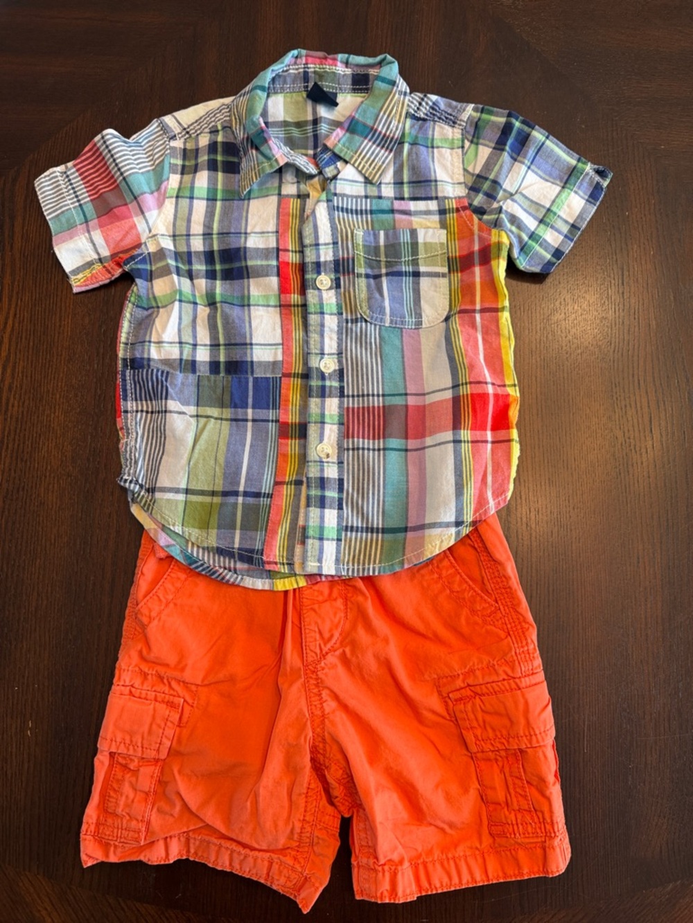 GAP Multicolor Plaid Button-Down Shirt with Orange Shorts